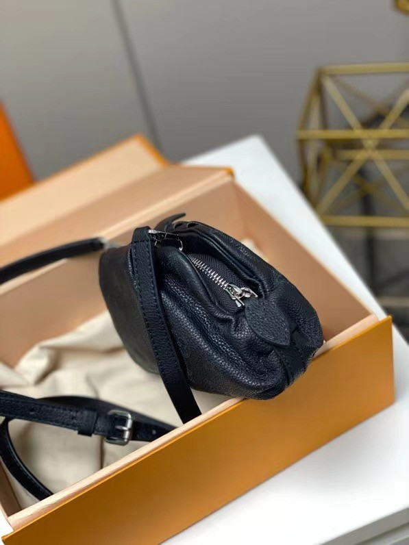 l**is V*t*n scala mini pouch