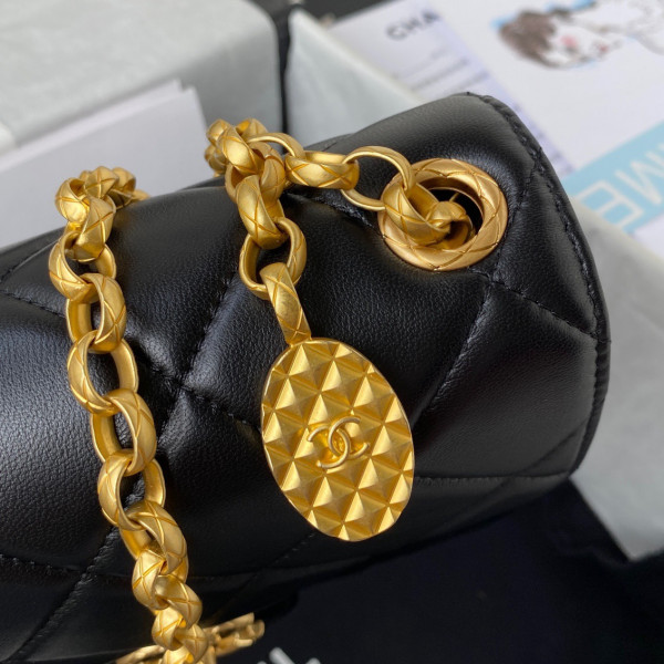 CL FLAP BAG