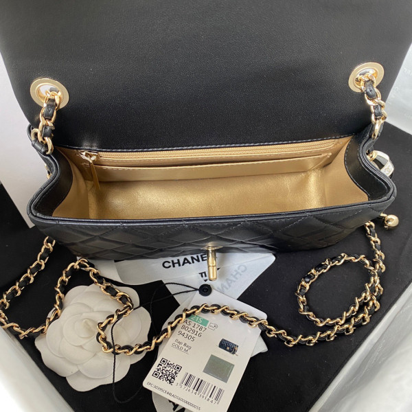 CL FLAP BAG