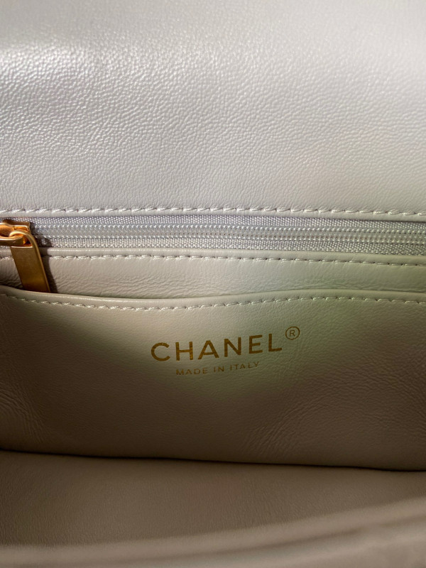 CL FLAP BAG
