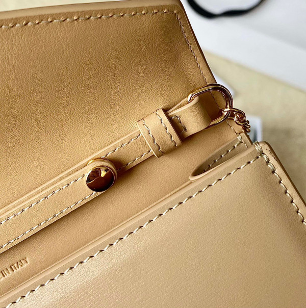 Ce**e wallet on chain cuir triomphe