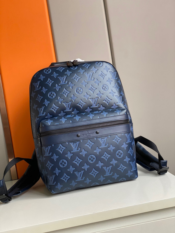 l**is V*t*n sprinter backpack