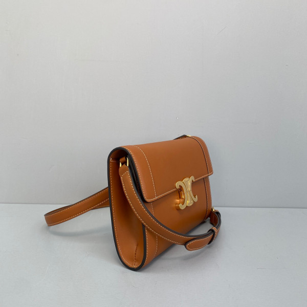 Ce**e triomphe bag