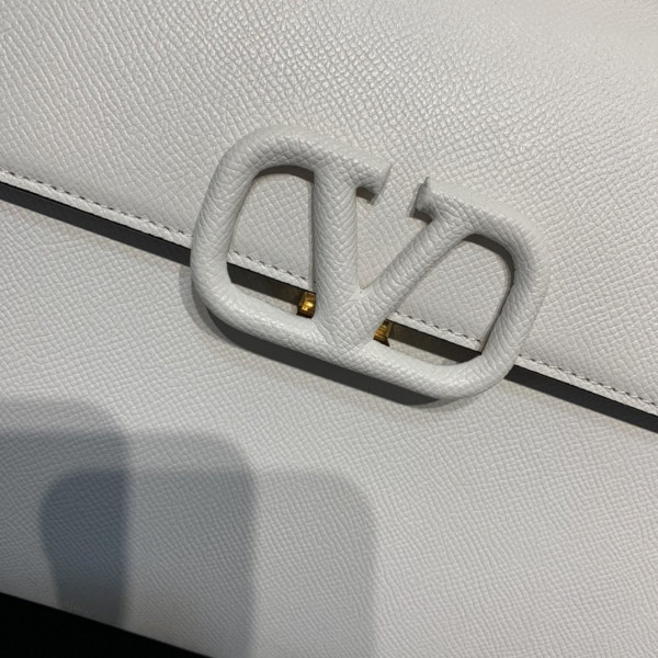 VALENTINO VSLING GRAINY CALFSKIN HANDBAG
