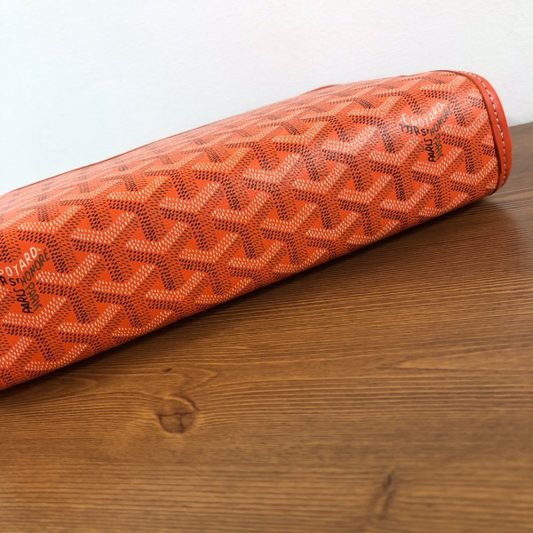 Go*ard toiletry bag