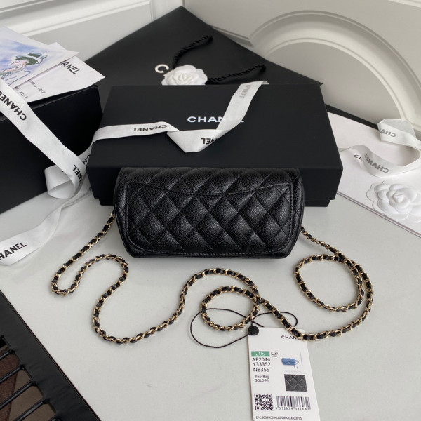 CL GLASSES CASE WITH CLASSIC CHAIN