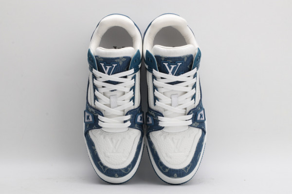 l**is V*t*n trainer sneaker