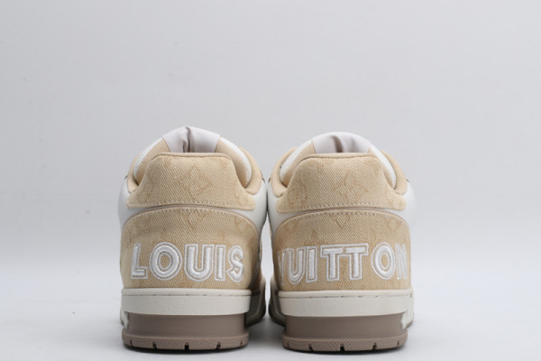 l**is V*t*n trainer sneaker
