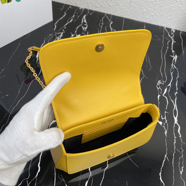 Pra*a saffiano leather