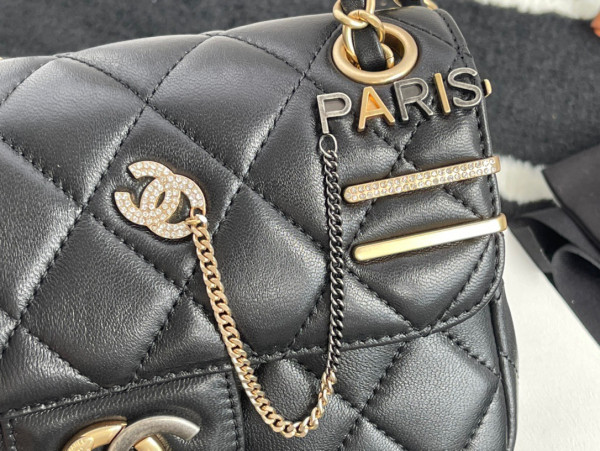 CL FLAP BAG