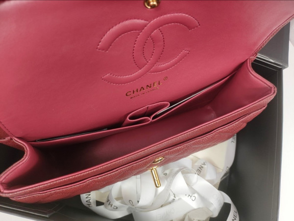 CL CLASSIC HANDBAG