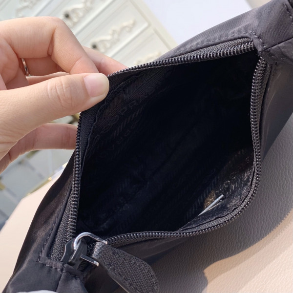 Pra*a re-edition 2000 nylon mini bag
