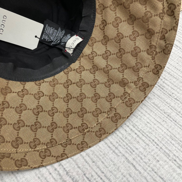 G*u*i gg canvas wide brim hat