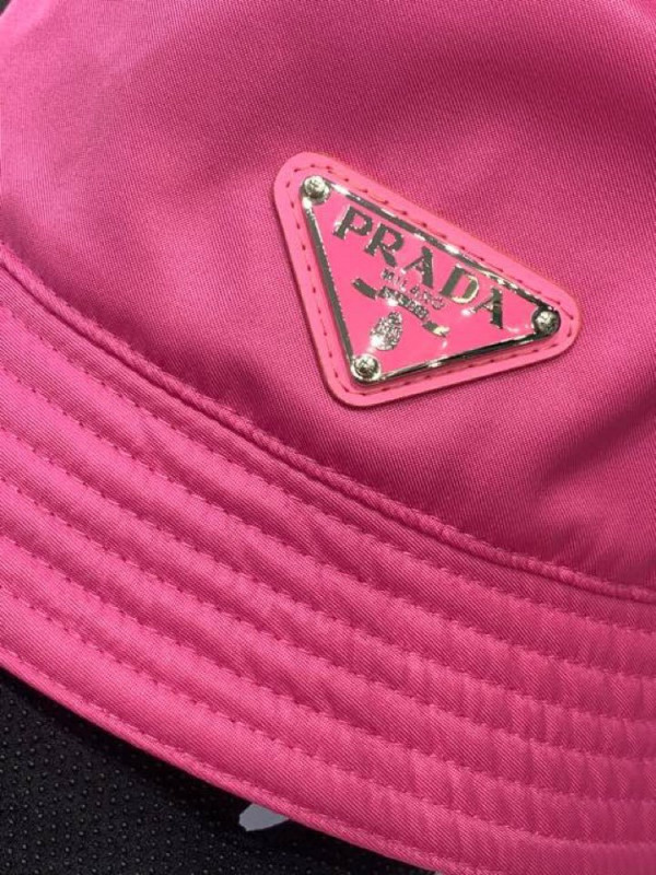 Pra*a nylon bucket hat