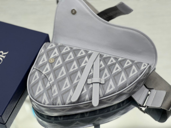 D*or saddle bag