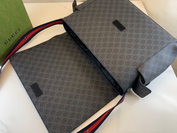 G*u*i gg plus diaper bag