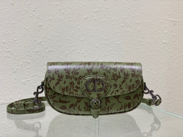 D*or bobby east-west bag
