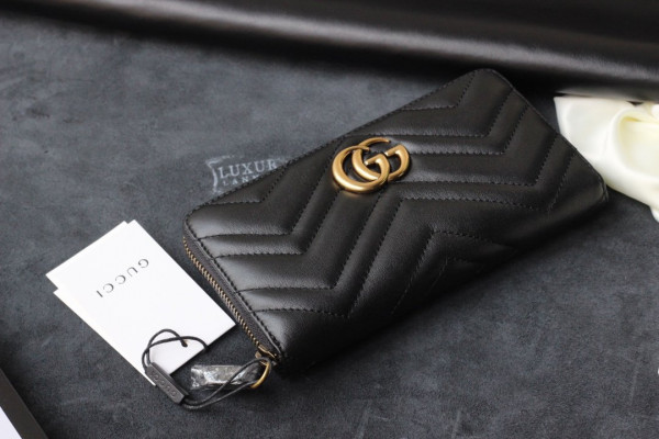 G*u*i gg marmont zip around wallet