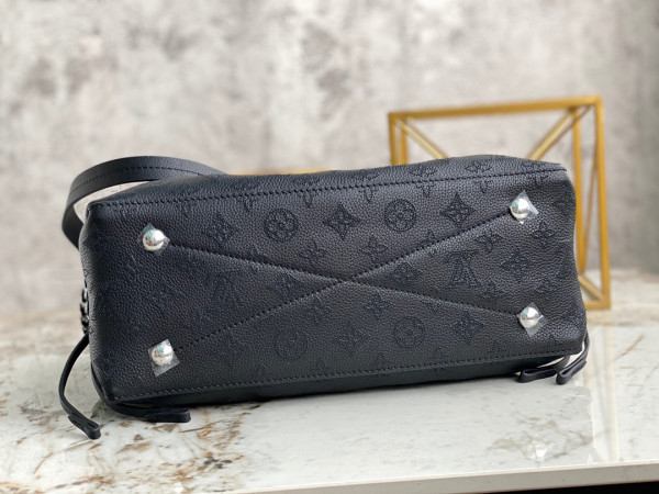 l**is V*t*n bella tote