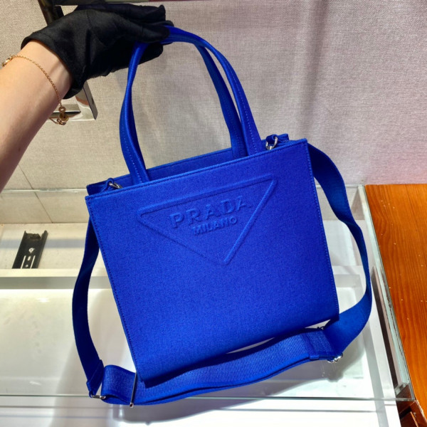Pra*a tote bag