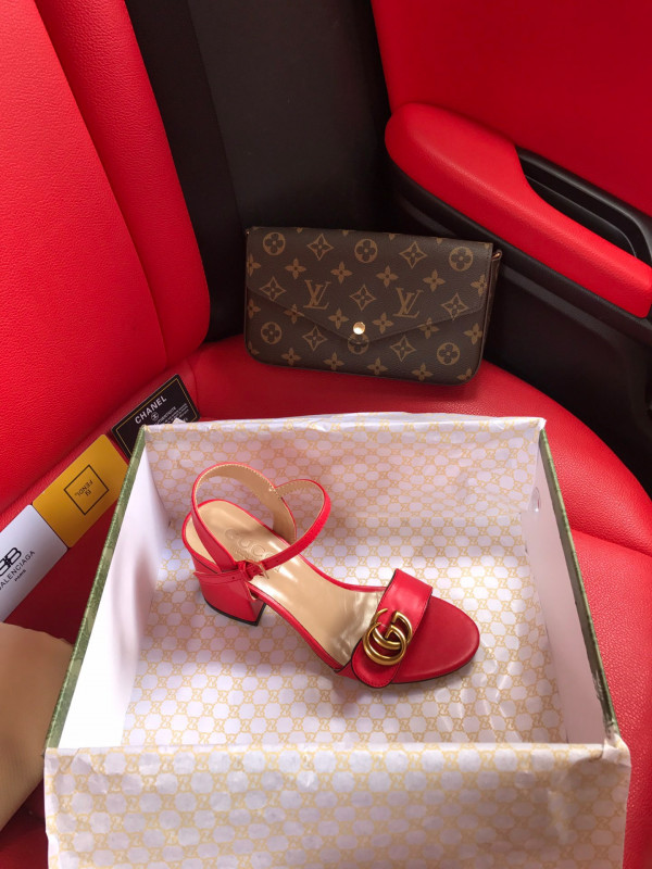 G*u*i leather mid-heel sandal