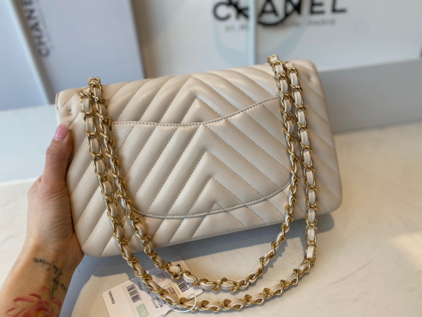 CL FLAP BAG LAMBSKIN