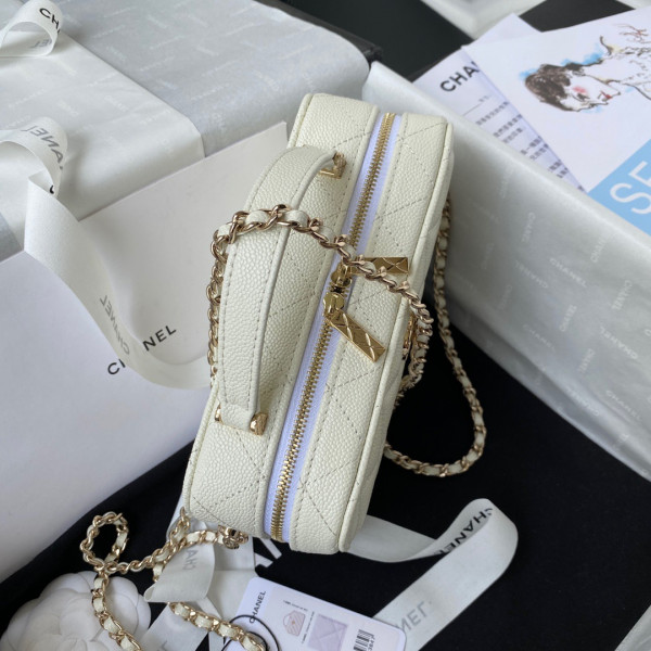 CL VANITY CASE