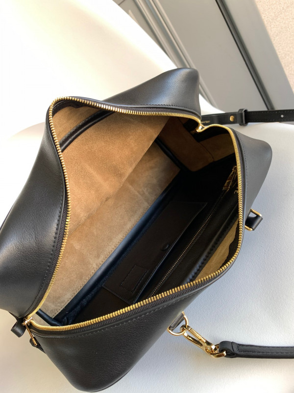 LOEWE Amazona 28 bag