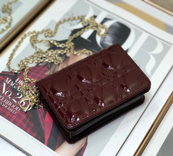 lady D*or nano pouch