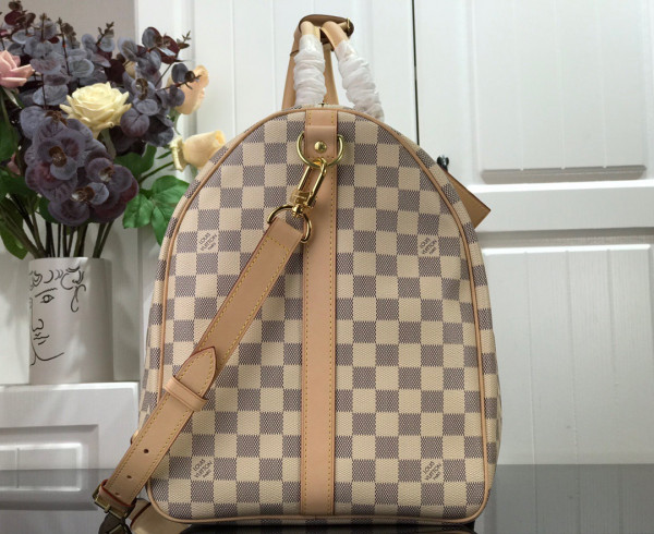 l**is V*t*n keepall bandouliÈre 55