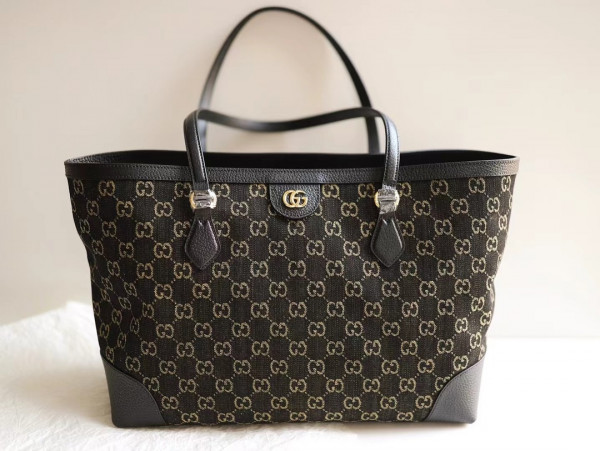 G*u*i ophidia medium tote with web