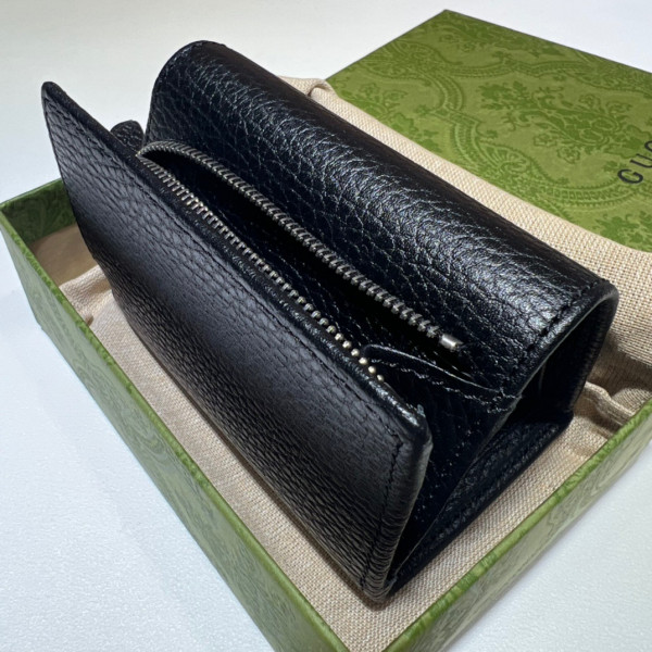 G*u*i gg marmont medium wallet