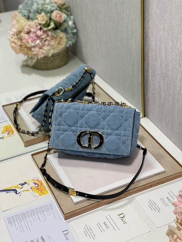 D*or medium D*or caro bag