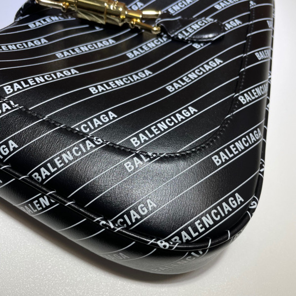 g*u*i x Ba*len*cia*ga jackie 1961 small hobo bag