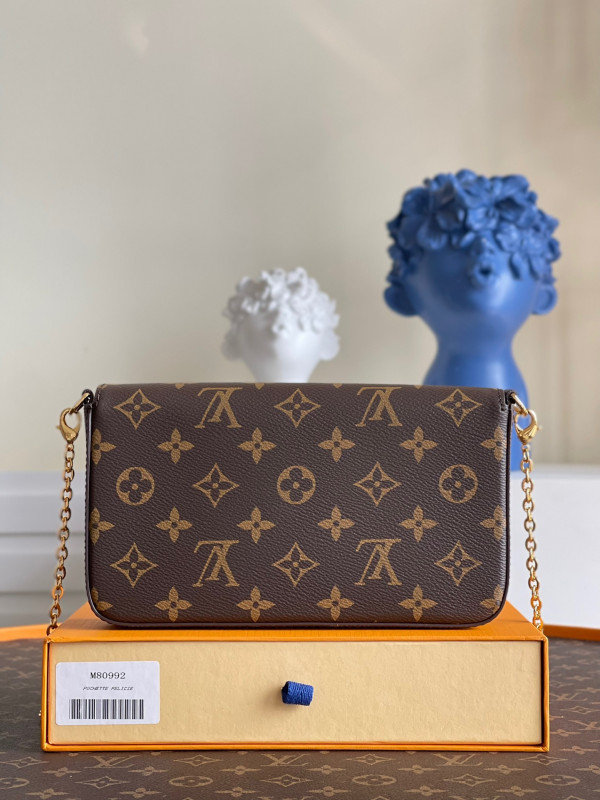 l**is V*t*n fÉlicie pochette