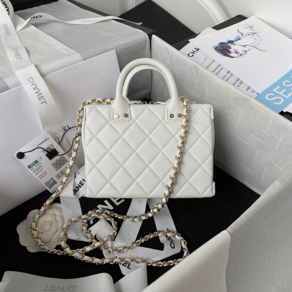 CL VANITY CASE