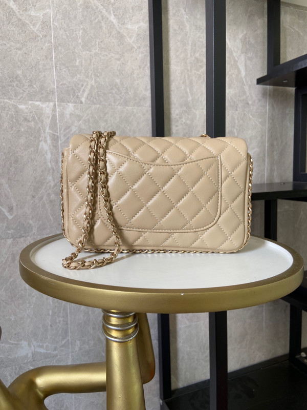 CL FLAP BAG