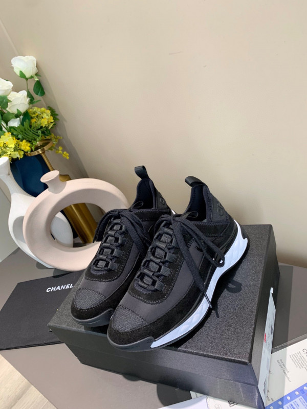 CL TRAINERS