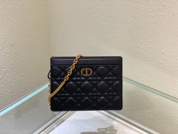 D*or caro zipped pouch with chain