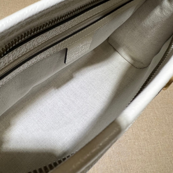 G*u*i ophidia toiletry case