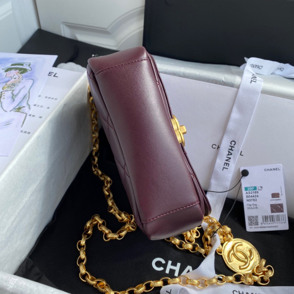 CL SMALL FLAP BAG