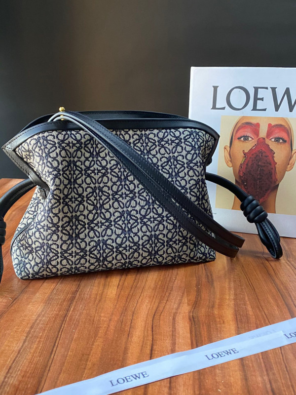 LOEWE Mini Flamenco clutch