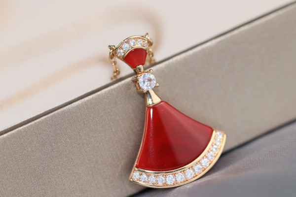 B*l*ai divas’ dream necklace