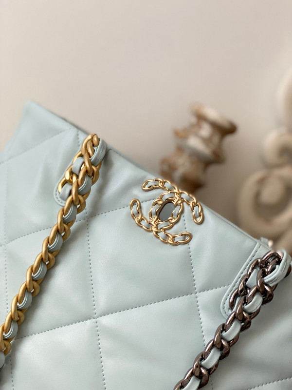 CL 19 SHOPPING BAG