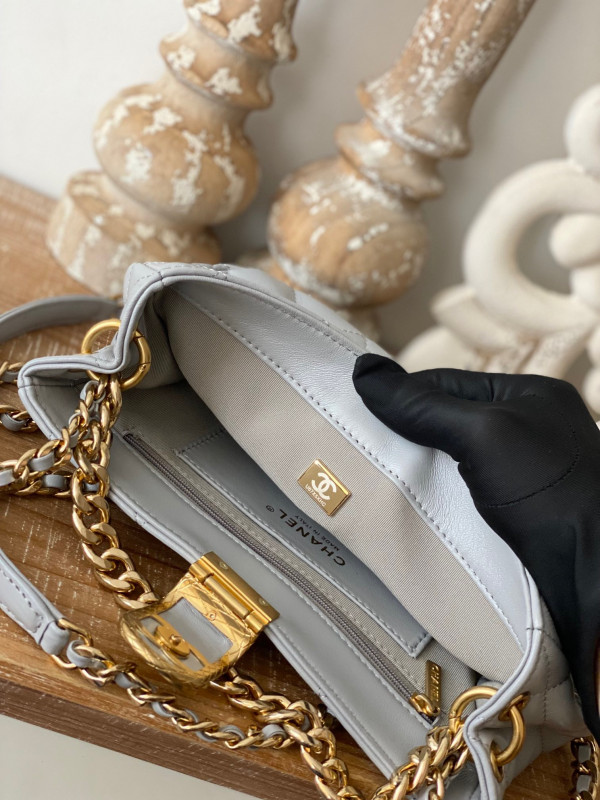 CL HOBO HANDBAG
