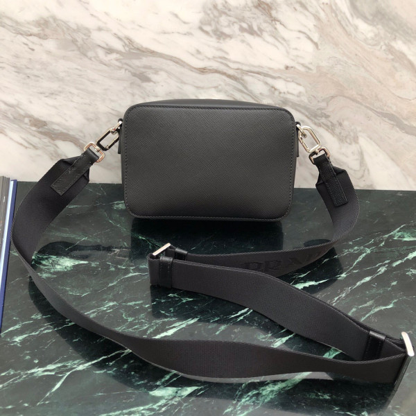 Pra*a brique bag