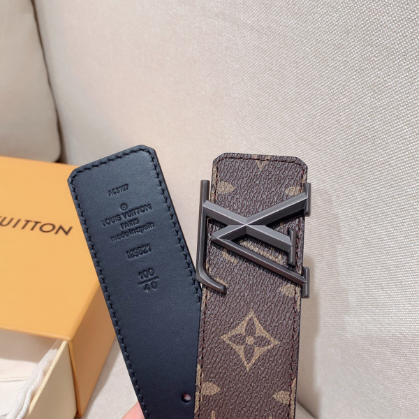 l**is V*t*n belt