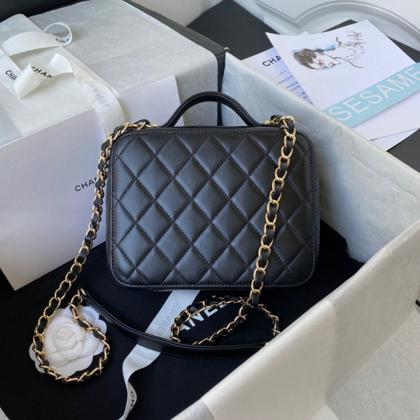 CL VANITY CASE