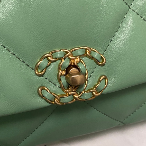 CL 19 FLAP BAG