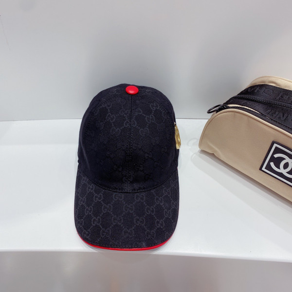 G*u*i hat